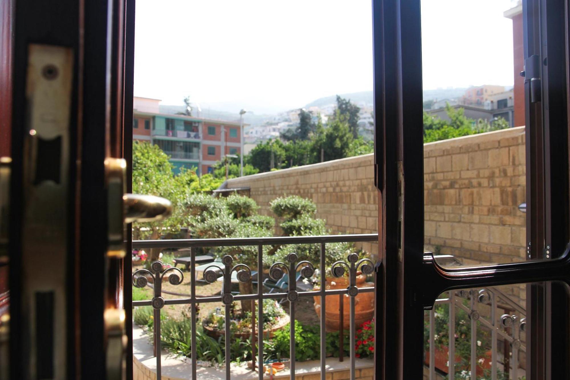 Villa Agostino Luxury B&B Vico Equense Bagian luar foto