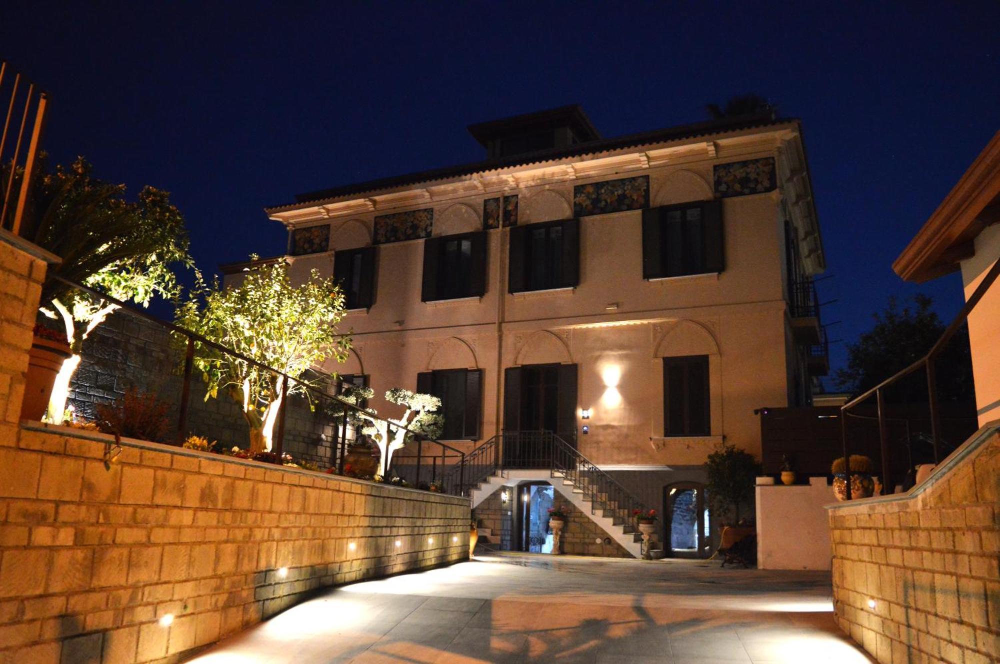 Villa Agostino Luxury B&B Vico Equense Bagian luar foto