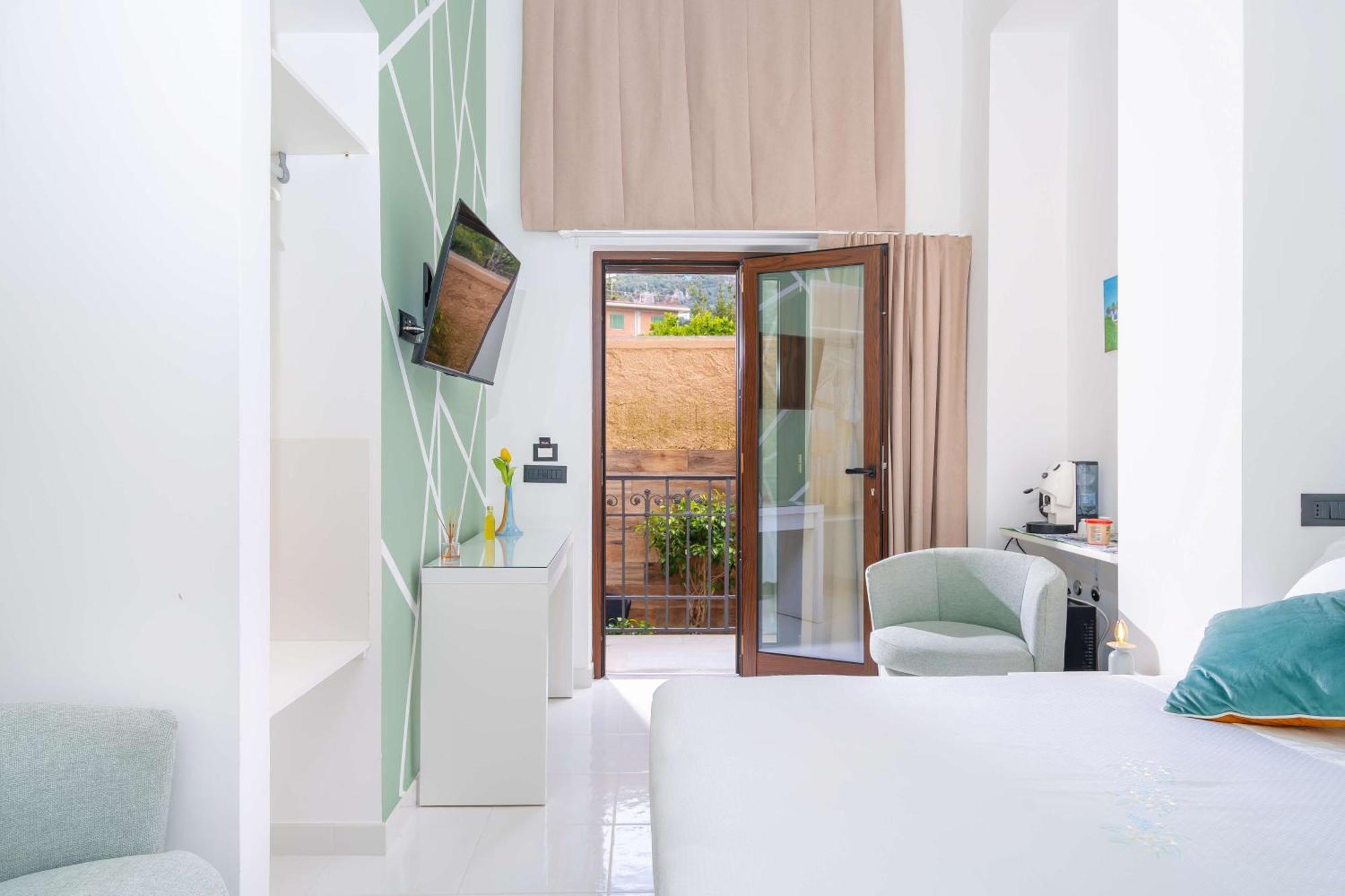 Villa Agostino Luxury B&B Vico Equense Bagian luar foto